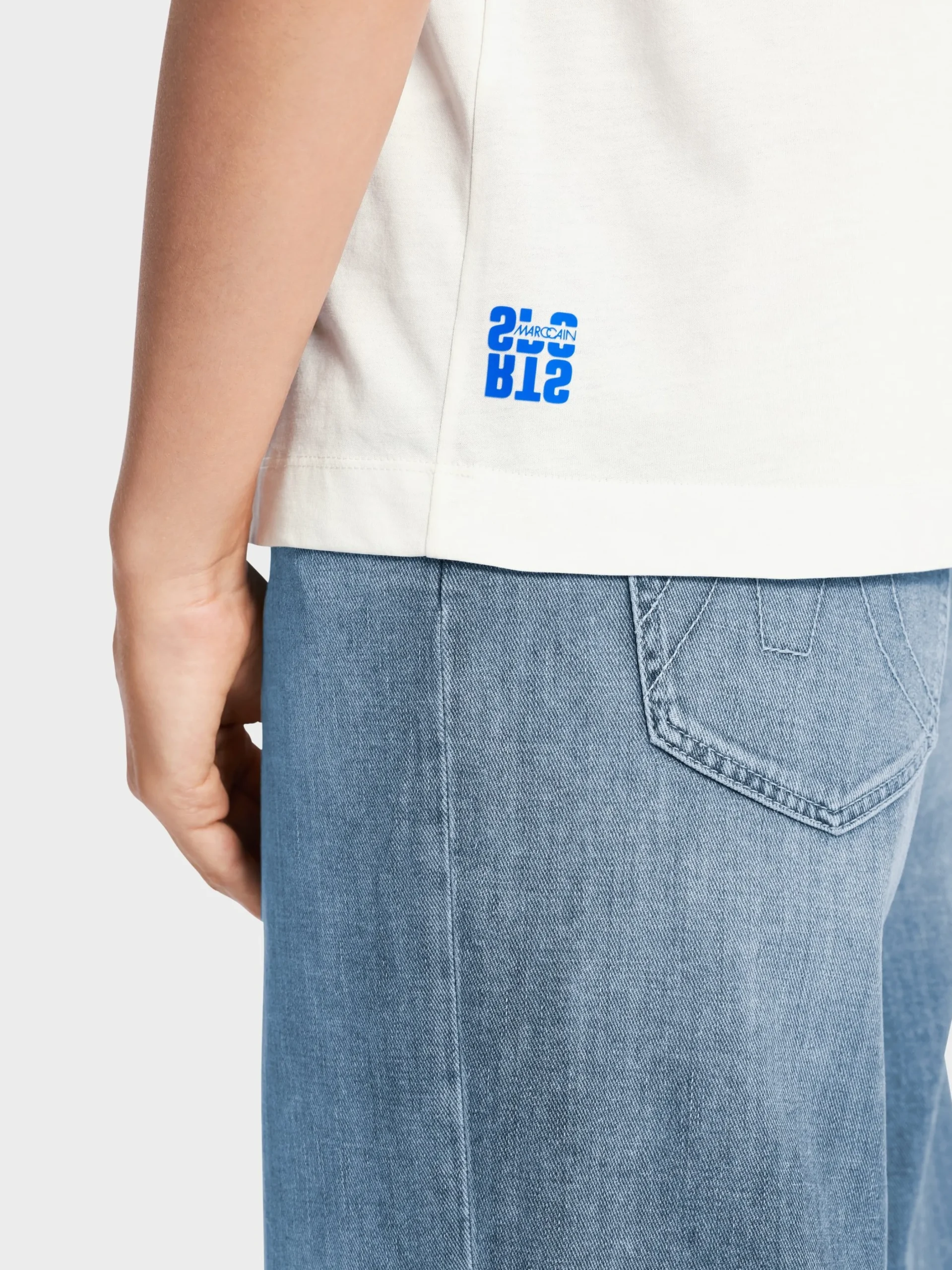 Marc Cain Shirts & Tops-BAUMWOLL-T-SHIRT "RETHINK TOGETHER" off-white