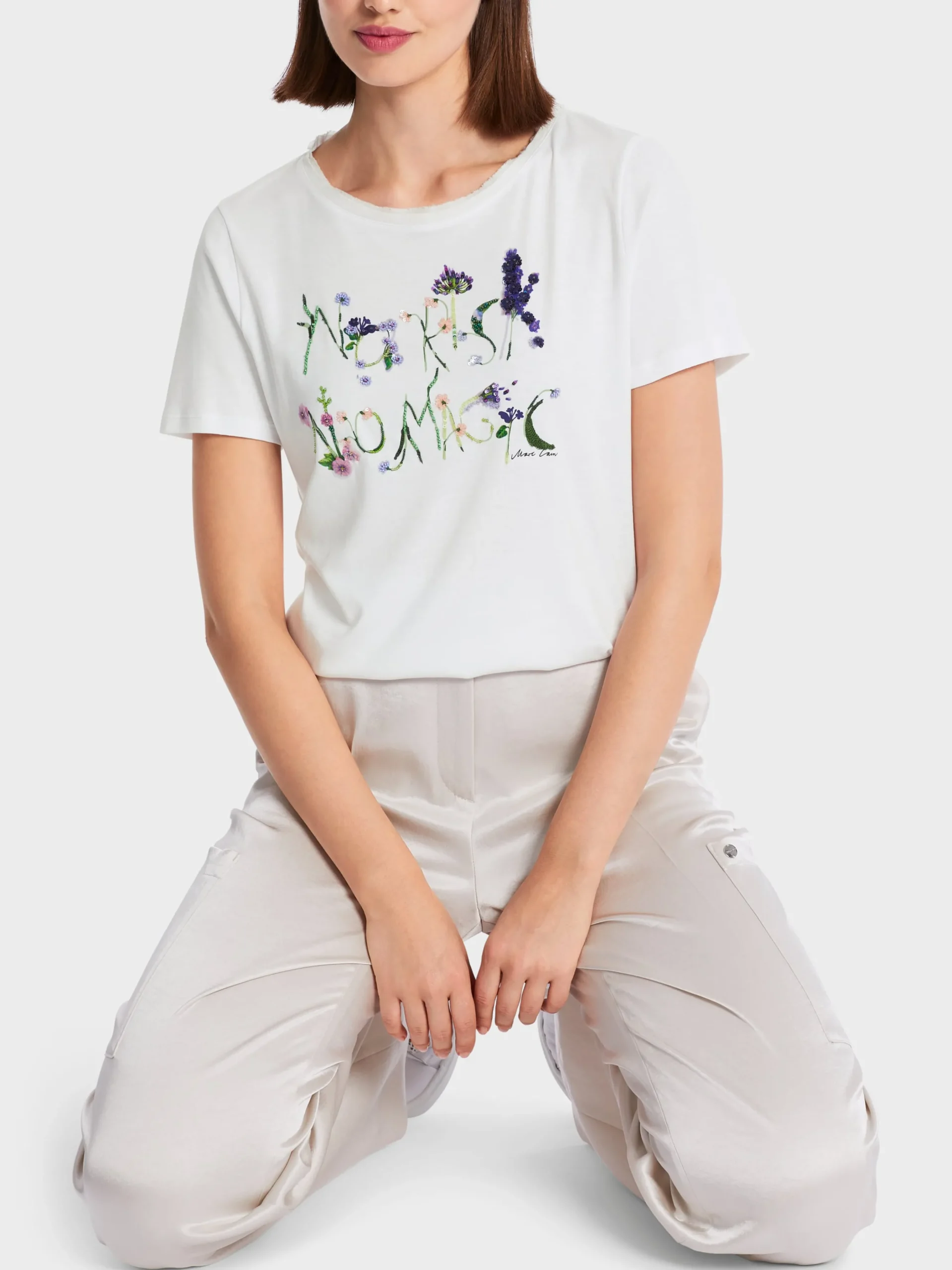 Marc Cain Shirts & Tops-BESTICKTES T-SHIRT white