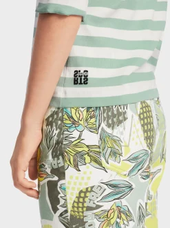Marc Cain Shirts & Tops-FEMININES T-SHIRT MIT STREIFEN soft sage