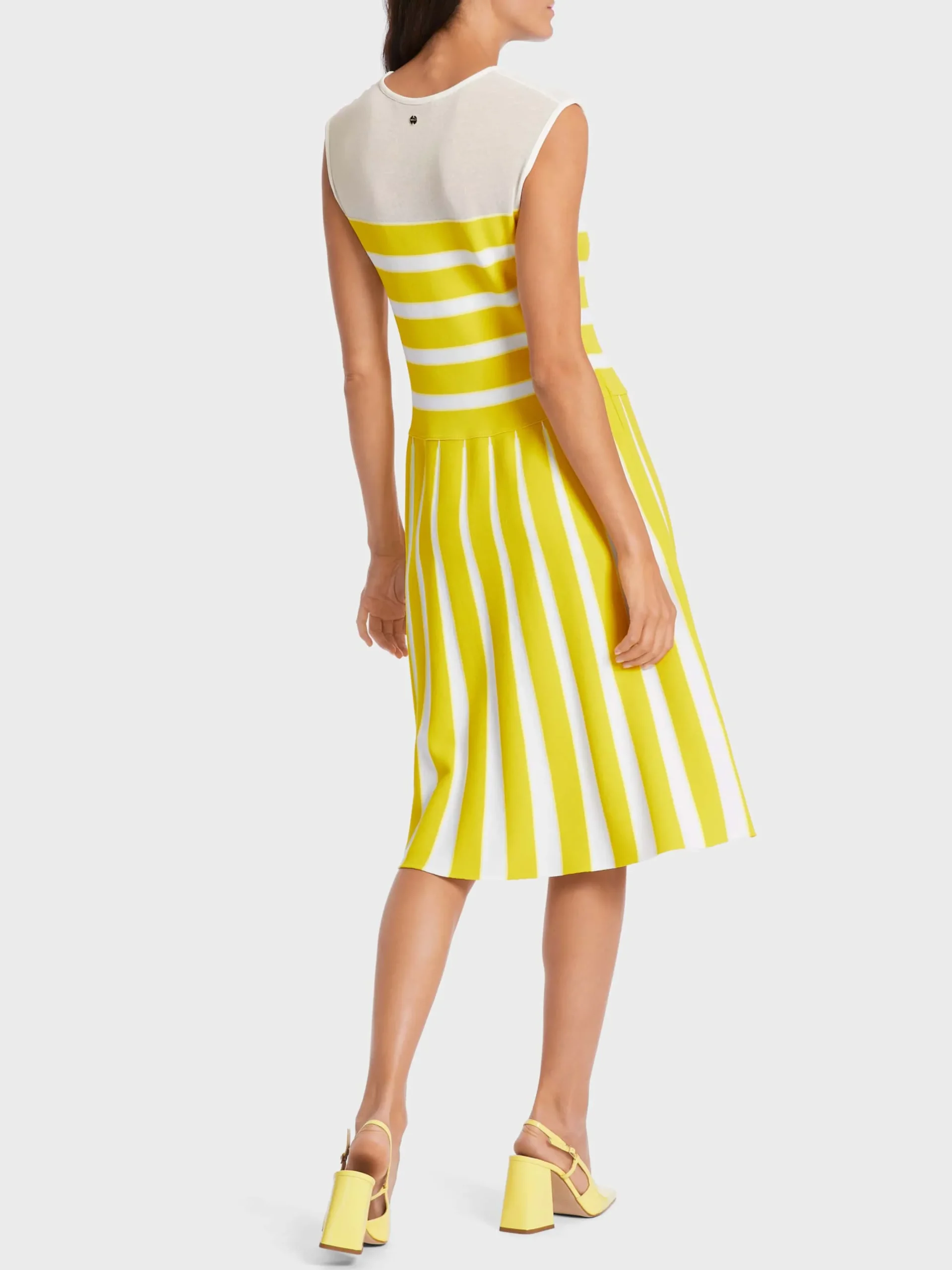 Marc Cain Kleider|Strick-GESTREIFTES KLEID KNITTED IN GERMANY bright sulphur