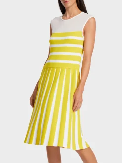 Marc Cain Kleider|Strick-GESTREIFTES KLEID KNITTED IN GERMANY bright sulphur