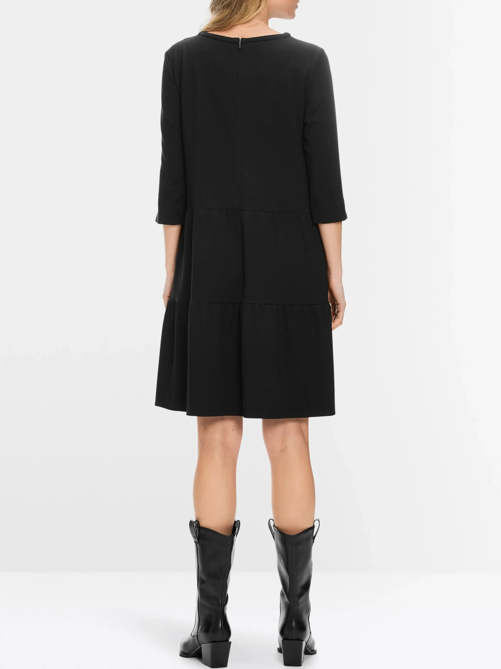 Marc Cain Kleider-JERSEYKLEID MIT STUFENVOLANTS black