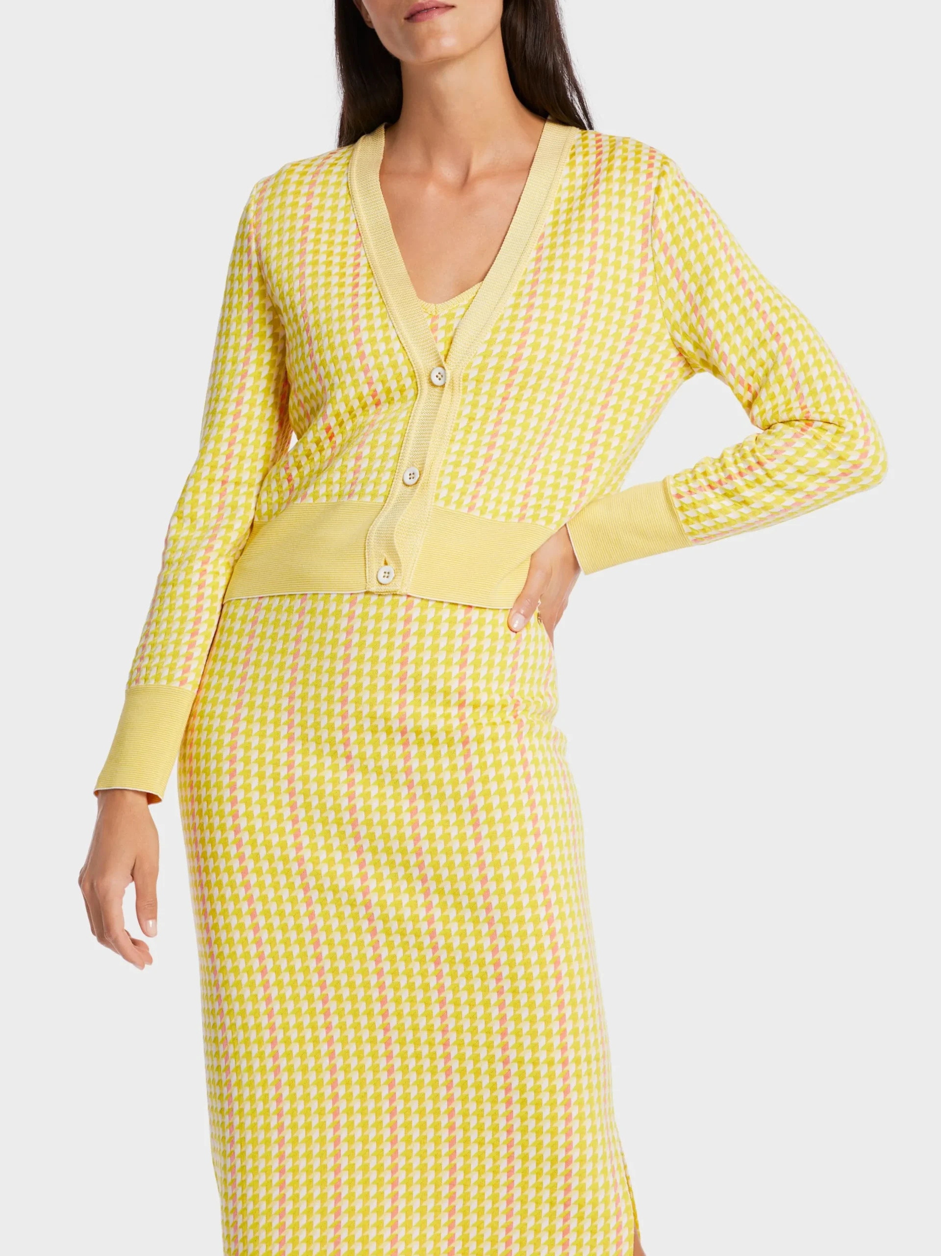 Marc Cain Jacken|Strick-KARIERTER CARDIGAN KNITTED IN GERMANY pale lemon