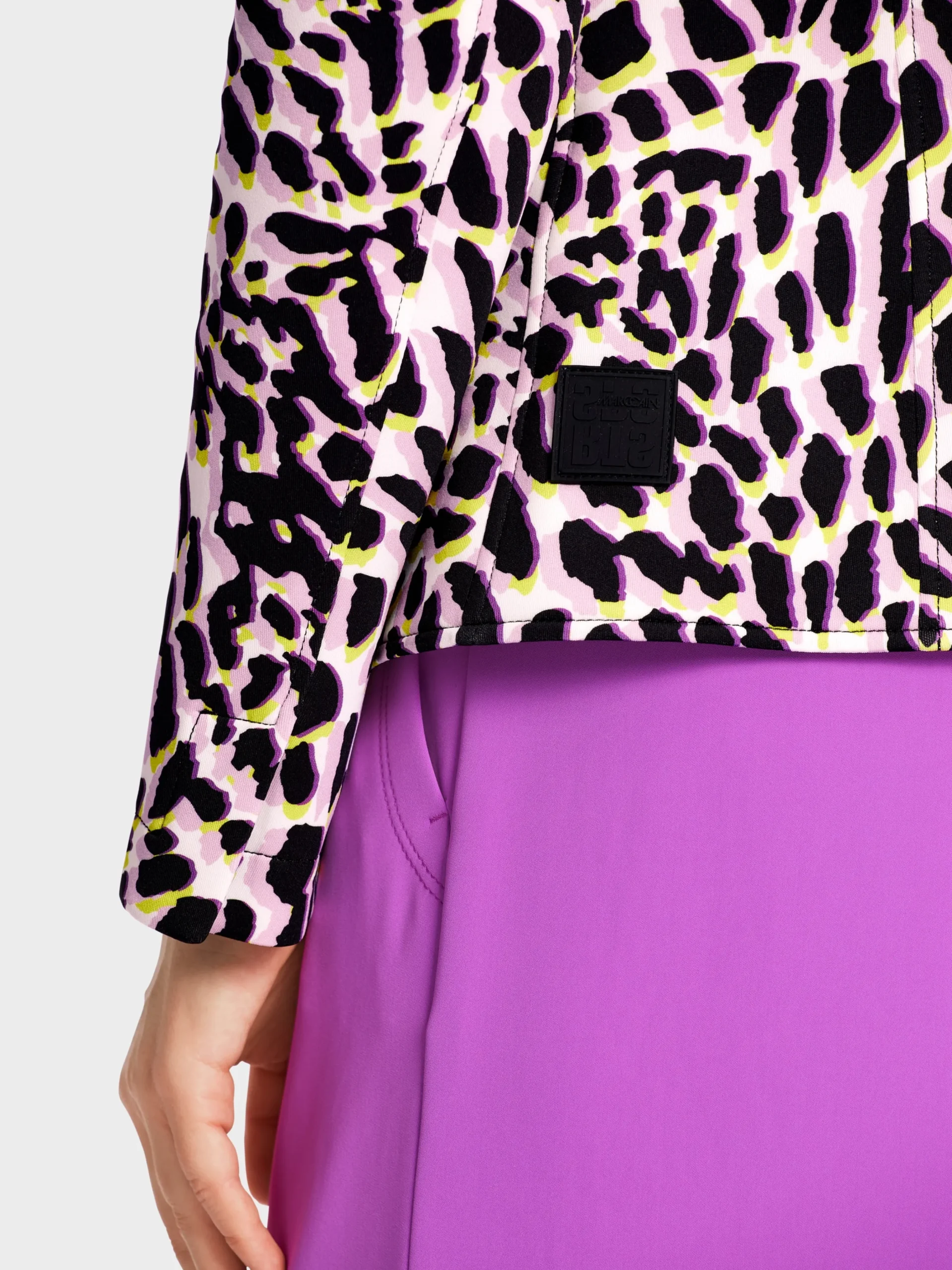 Marc Cain Blazer|Hosenanzüge-KÖRPERNAHER BLAZER MIT LEO-PRINT bright pink lavender