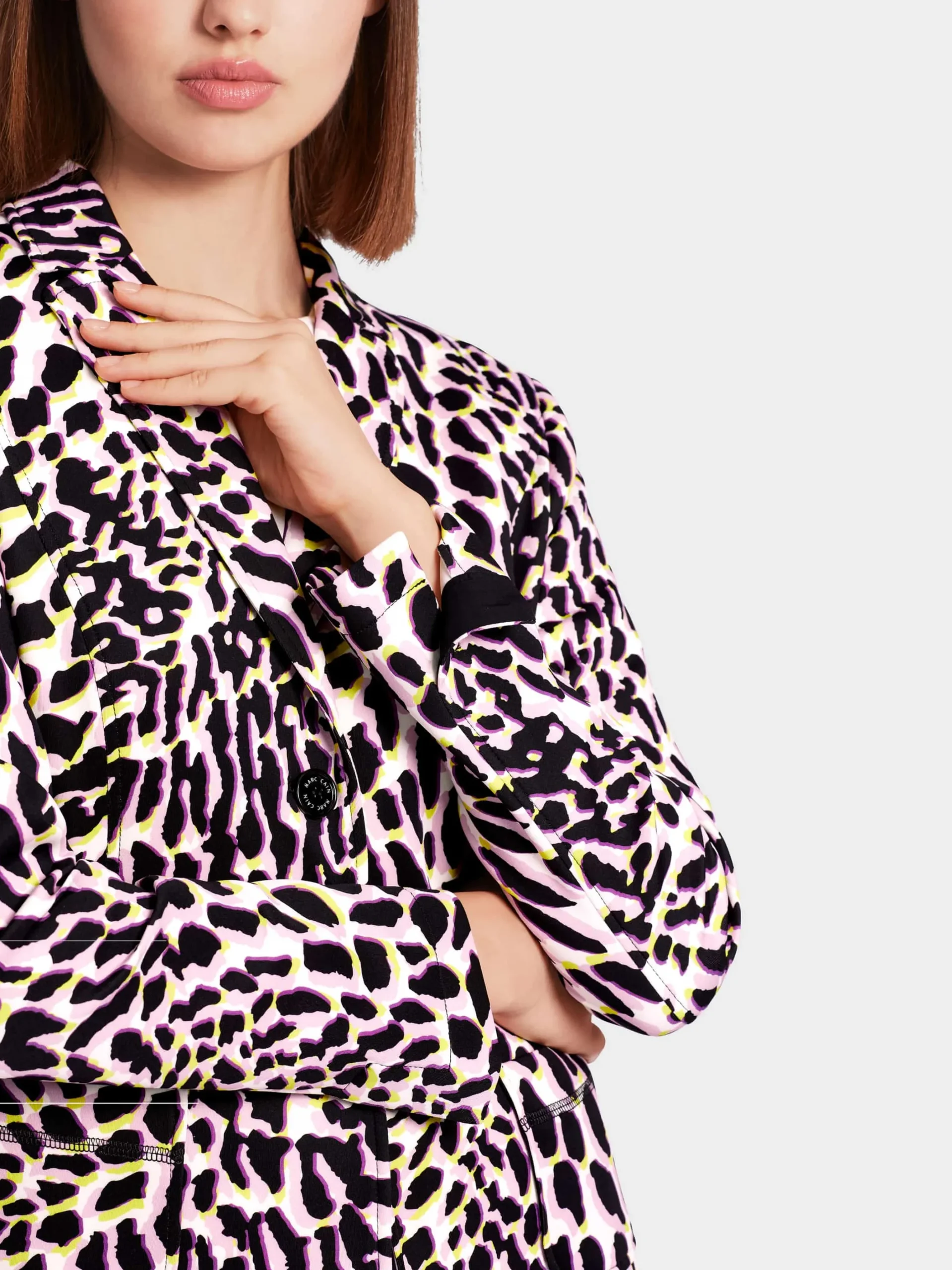 Marc Cain Blazer|Hosenanzüge-KÖRPERNAHER BLAZER MIT LEO-PRINT bright pink lavender