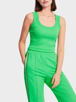 Marc Cain Shirts & Tops-KÖRPERNAHES, ÄRMELLOSES TOP new neon green