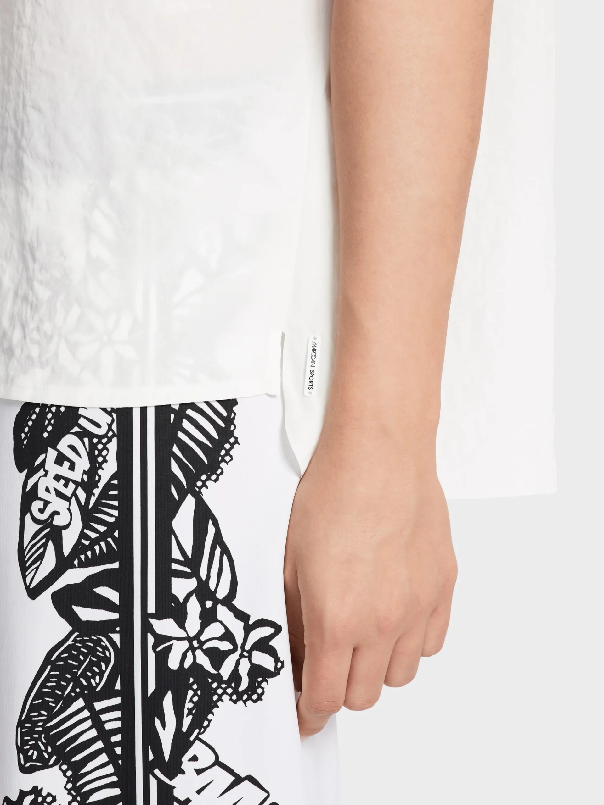 Marc Cain Blusen & Tuniken-LEICHTE BLUSE MIT KIMONO-ÄRMEL off-white