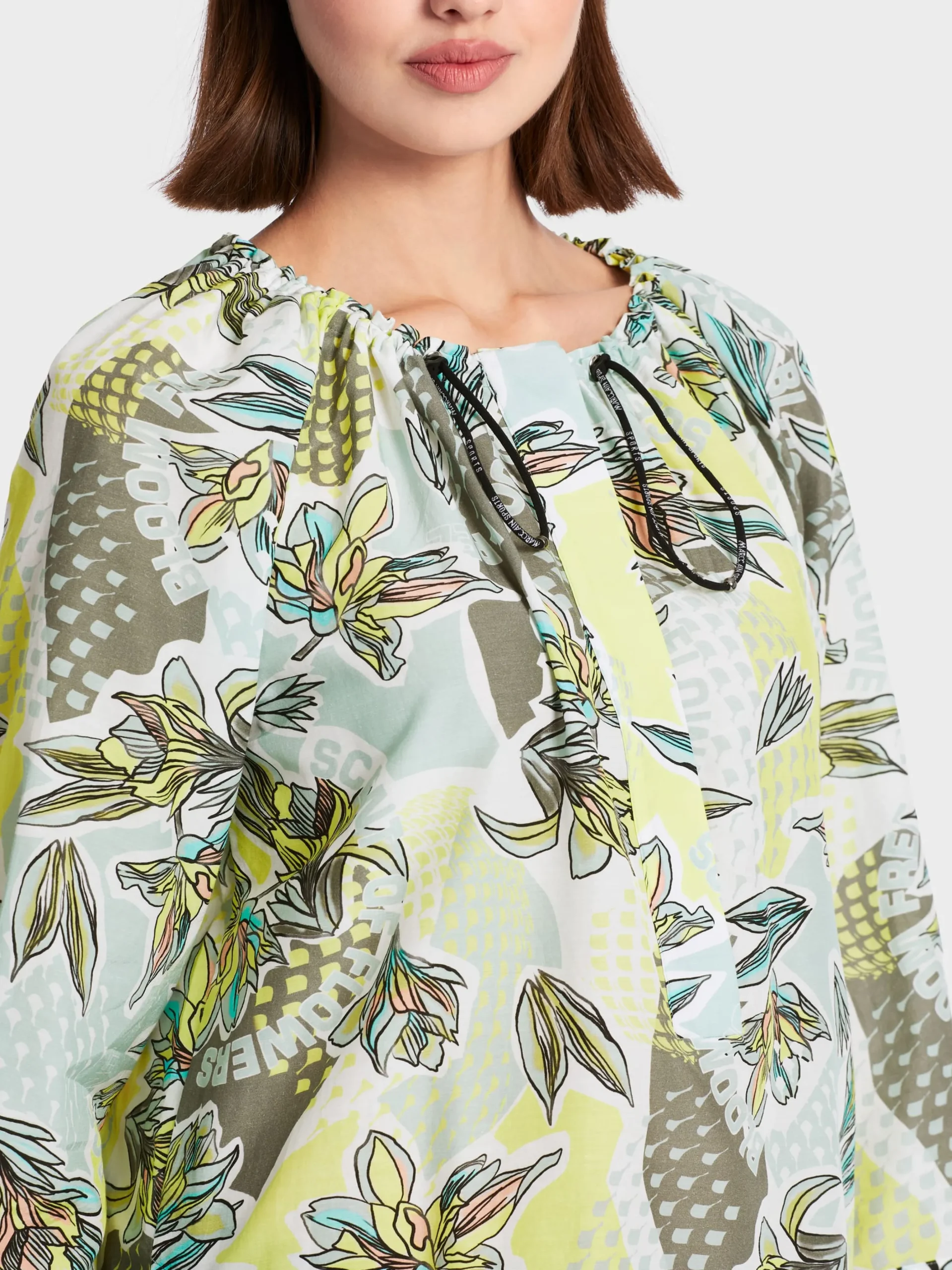 Marc Cain Blusen & Tuniken-LÄSSIGE RAGLANBLUSE MIT FANTASY-PRINT soft sage