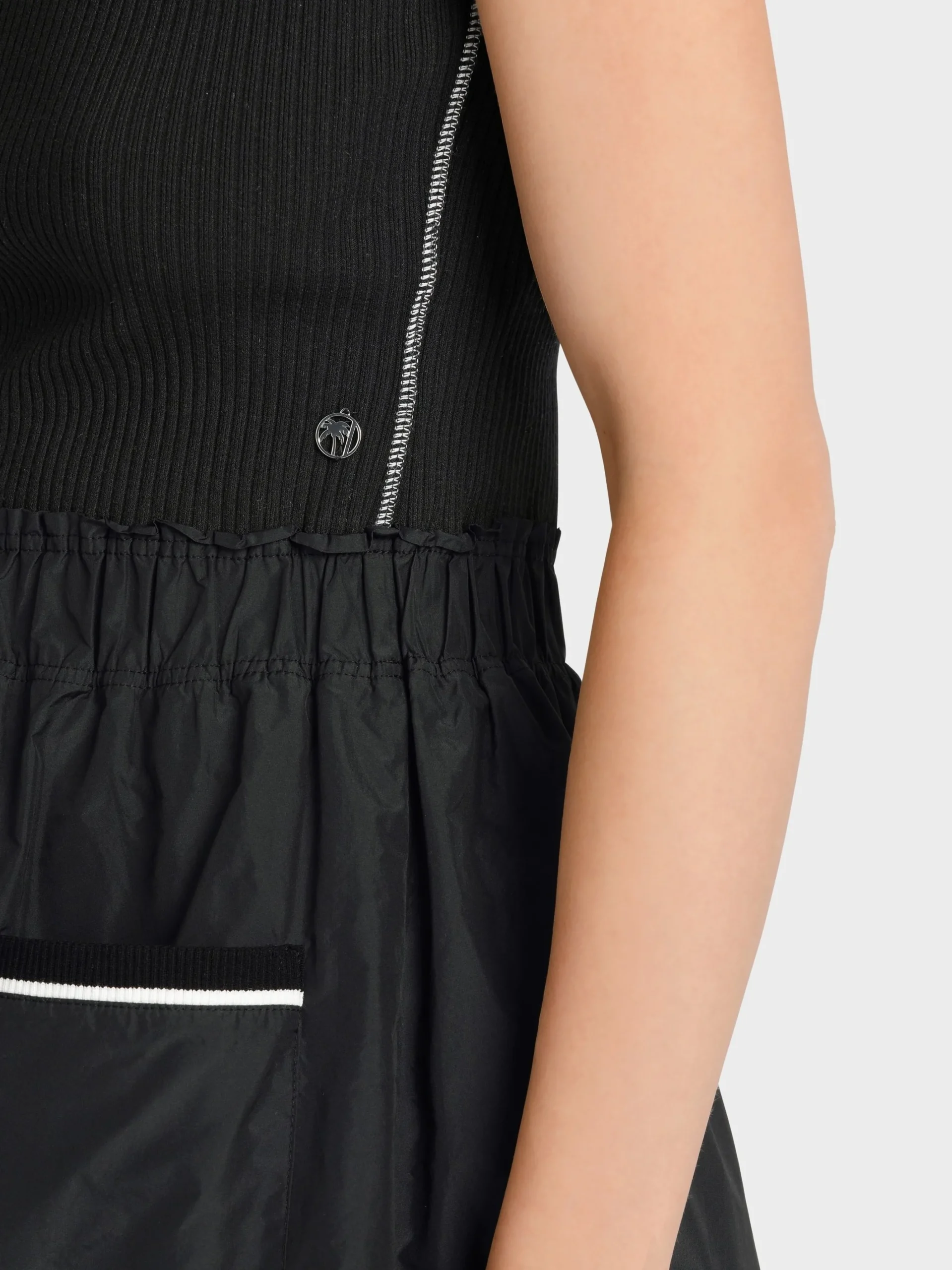 Marc Cain Kleider|Strick-MINIKLEID "RETHINK TOGETHER" black