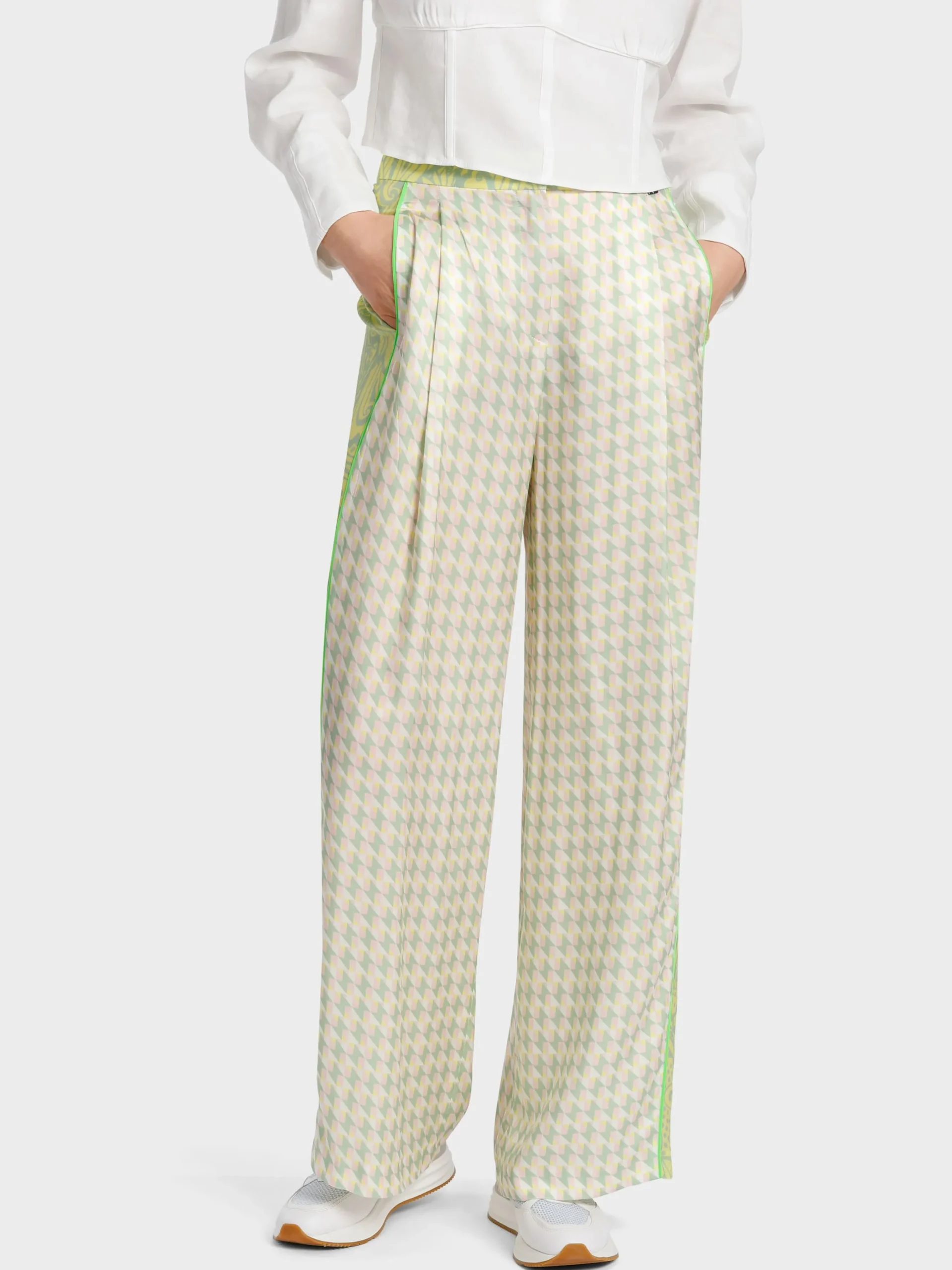 Marc Cain Hosen-MODELL WICHITA – HOSE IM MUSTERMIX soft pistachio
