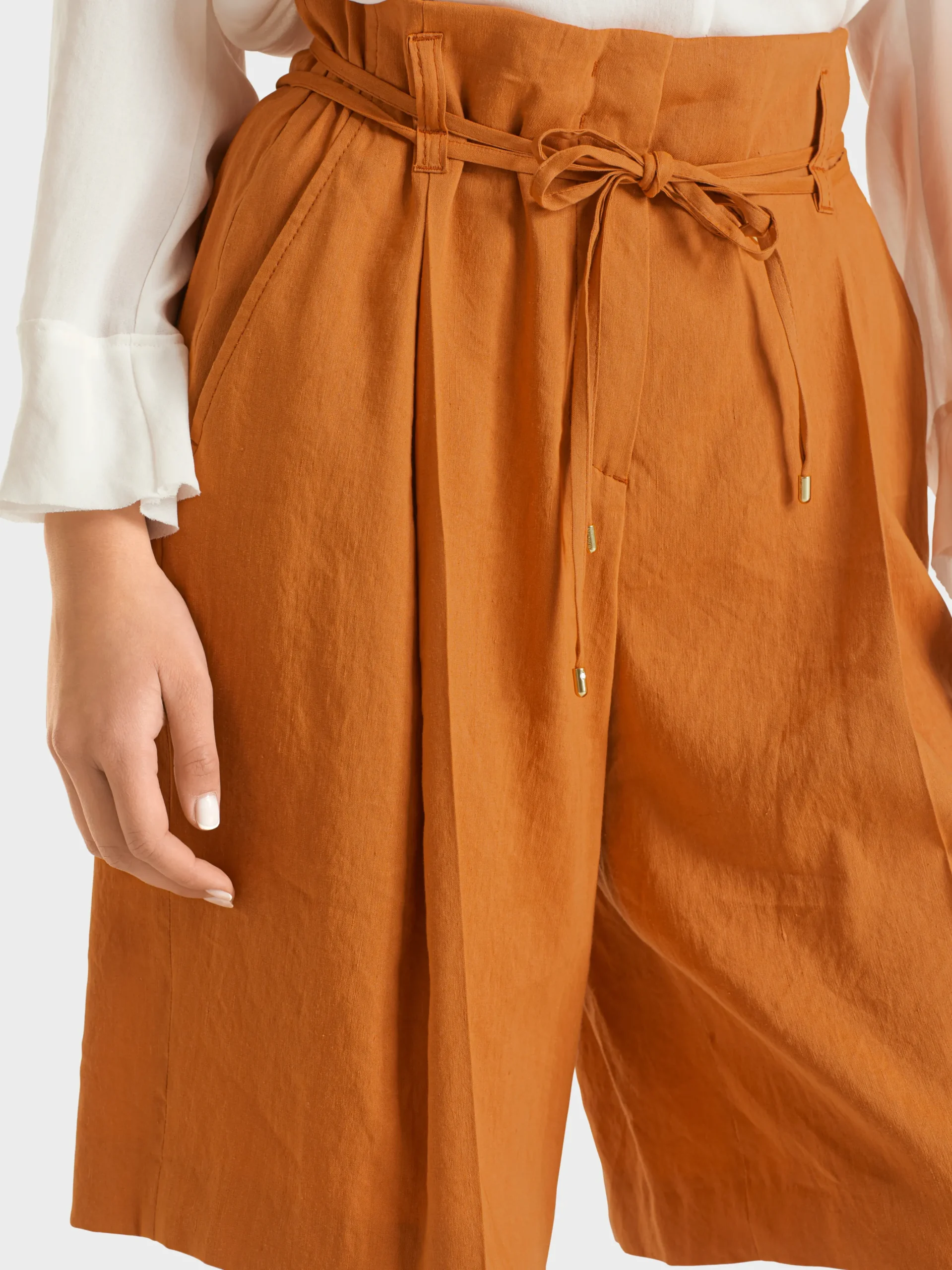 Marc Cain Hosen-MODELL WICHITA – HOSE IM PAPERBAG-STYLE bright ochre