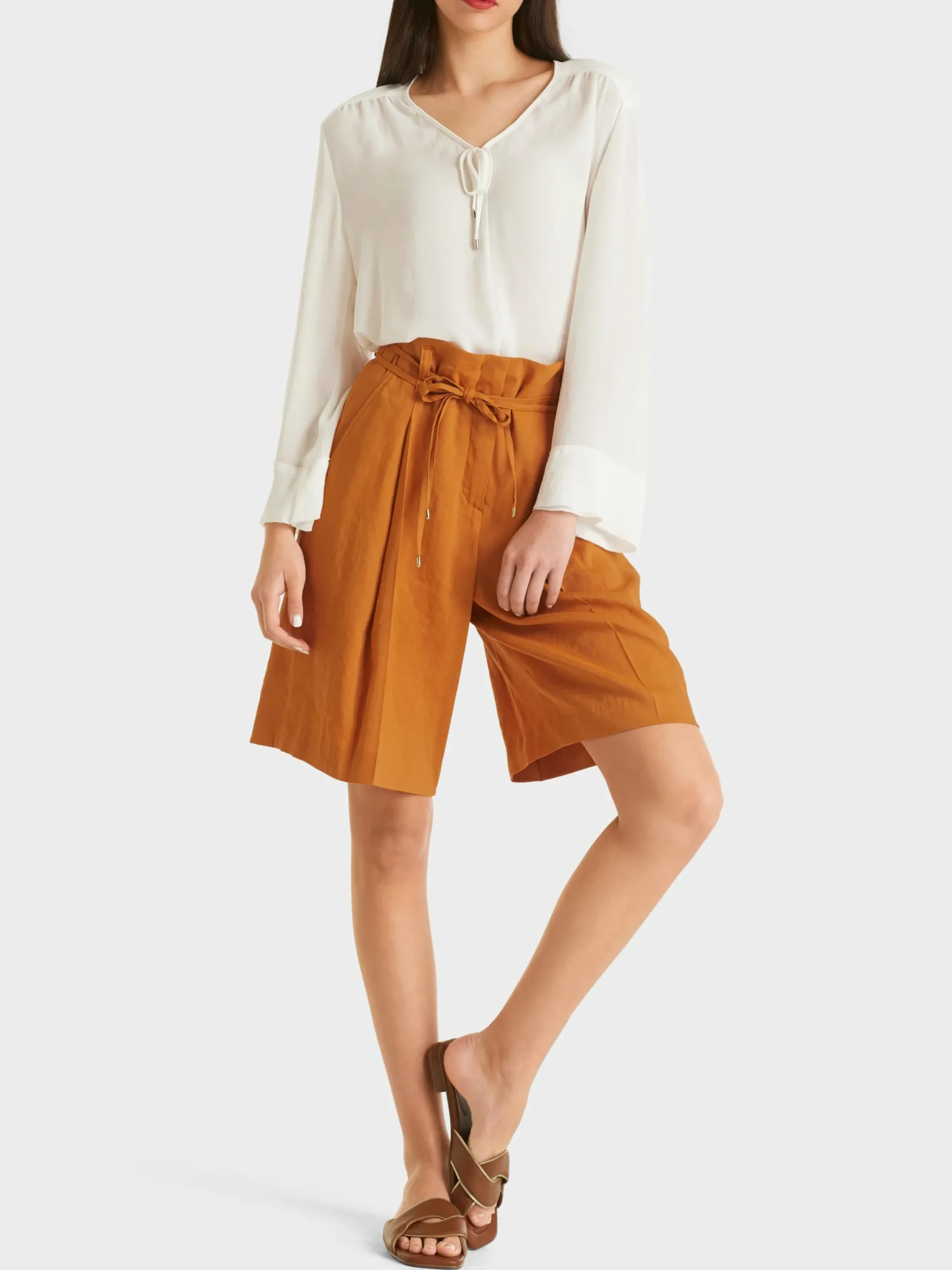 Marc Cain Hosen-MODELL WICHITA – HOSE IM PAPERBAG-STYLE bright ochre
