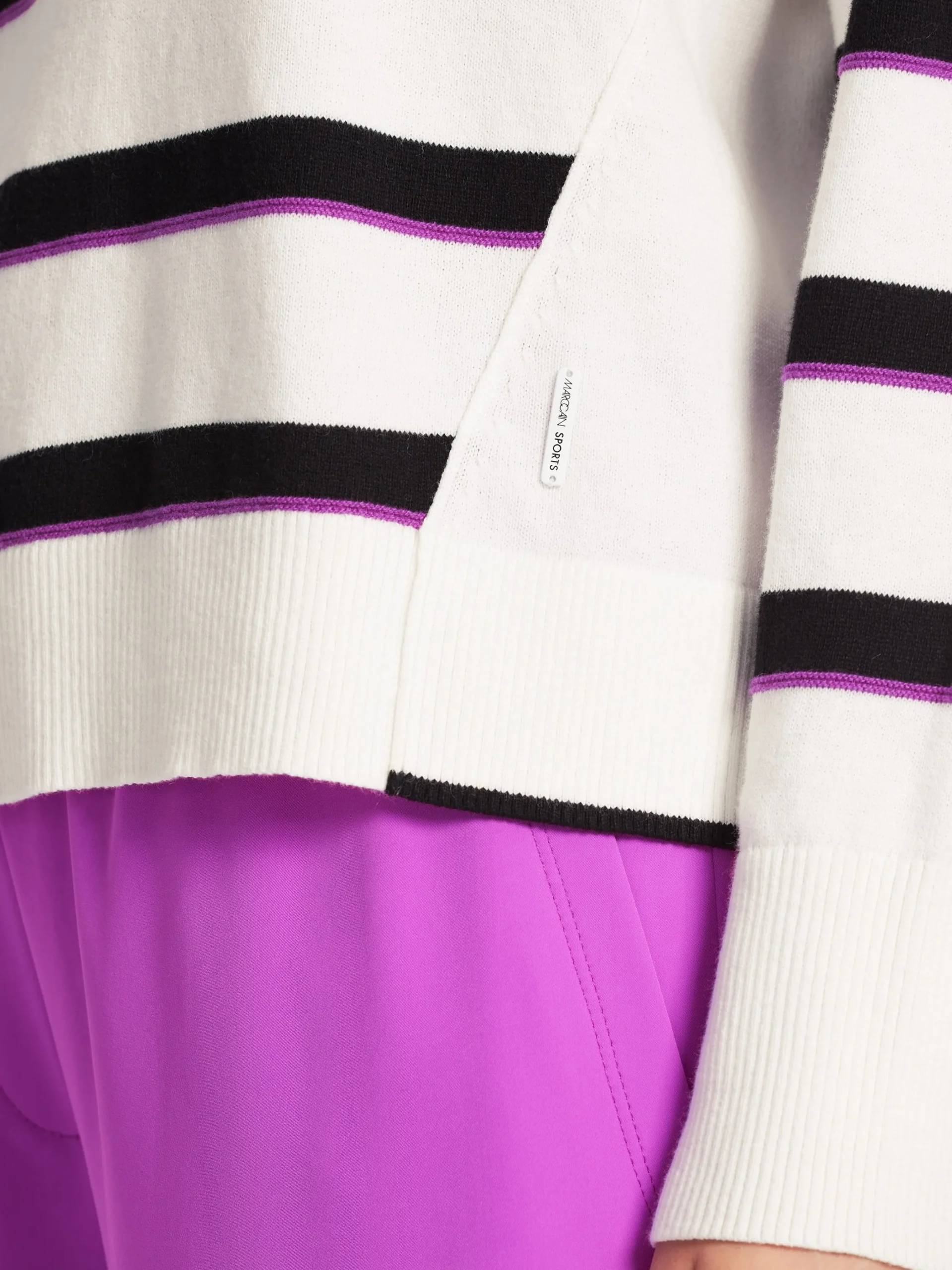 Marc Cain Pullover & Sweatshirts|Strick-OVERSIZED SWEATER MIT STREIFEN white and black
