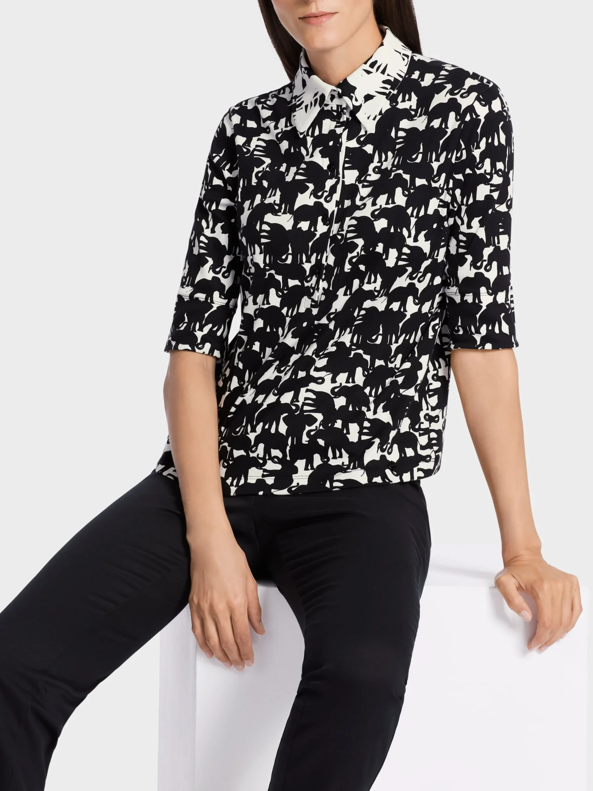 Marc Cain Shirts & Tops-POLO-SHIRT MIT ELEFANTEN-DRUCK black and white