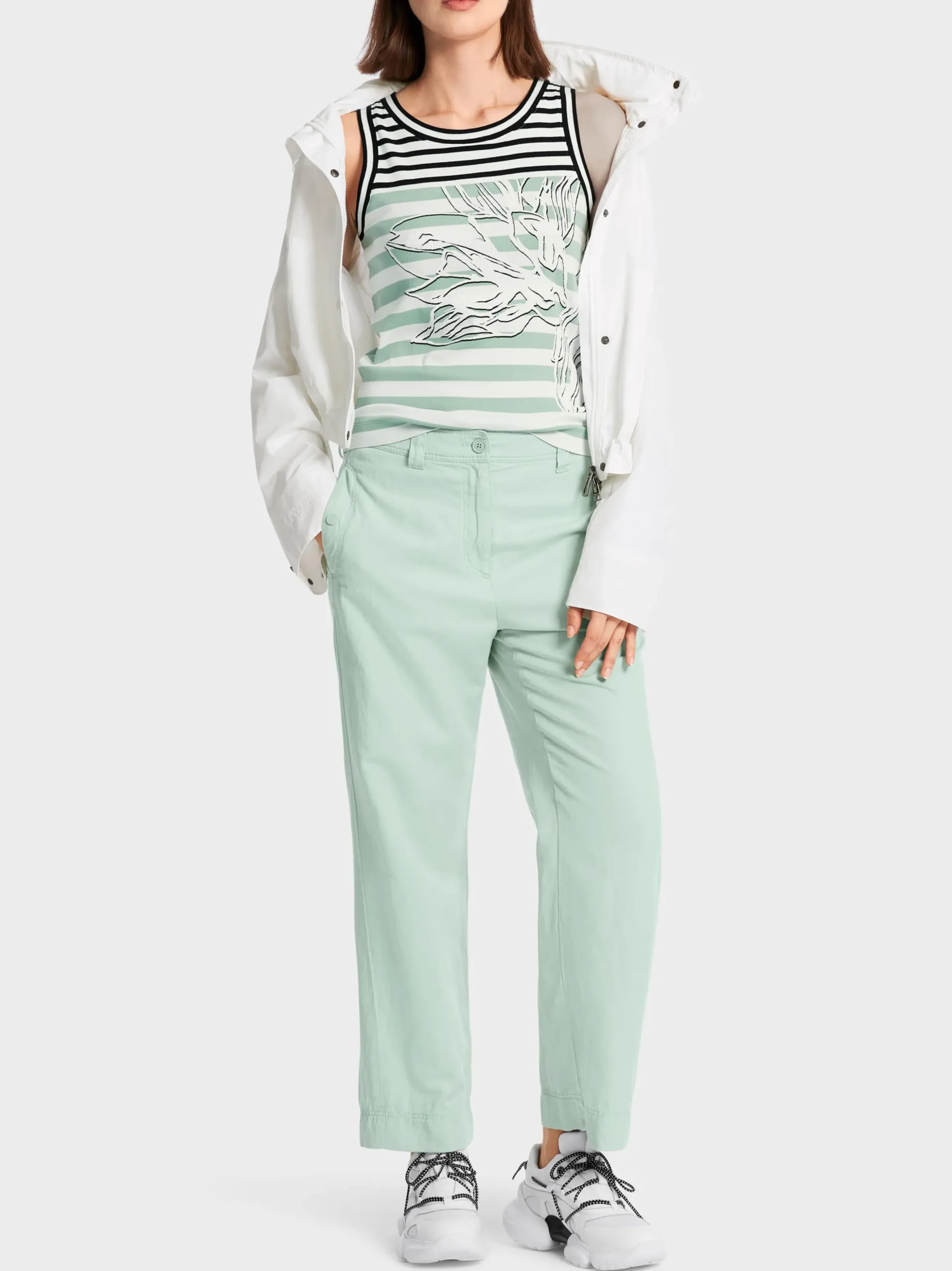Marc Cain Shirts & Tops-ÄRMELLOSES TOP MIT STREIFEN & OVERPRINT soft sage