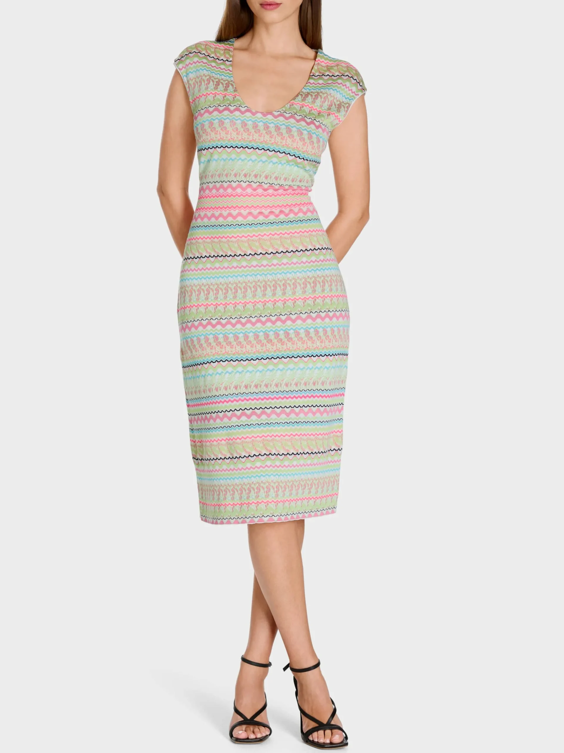 Marc Cain Kleider|Strick-SCHMALES STRICKKLEID KNITTED IN GERMANY light apple green