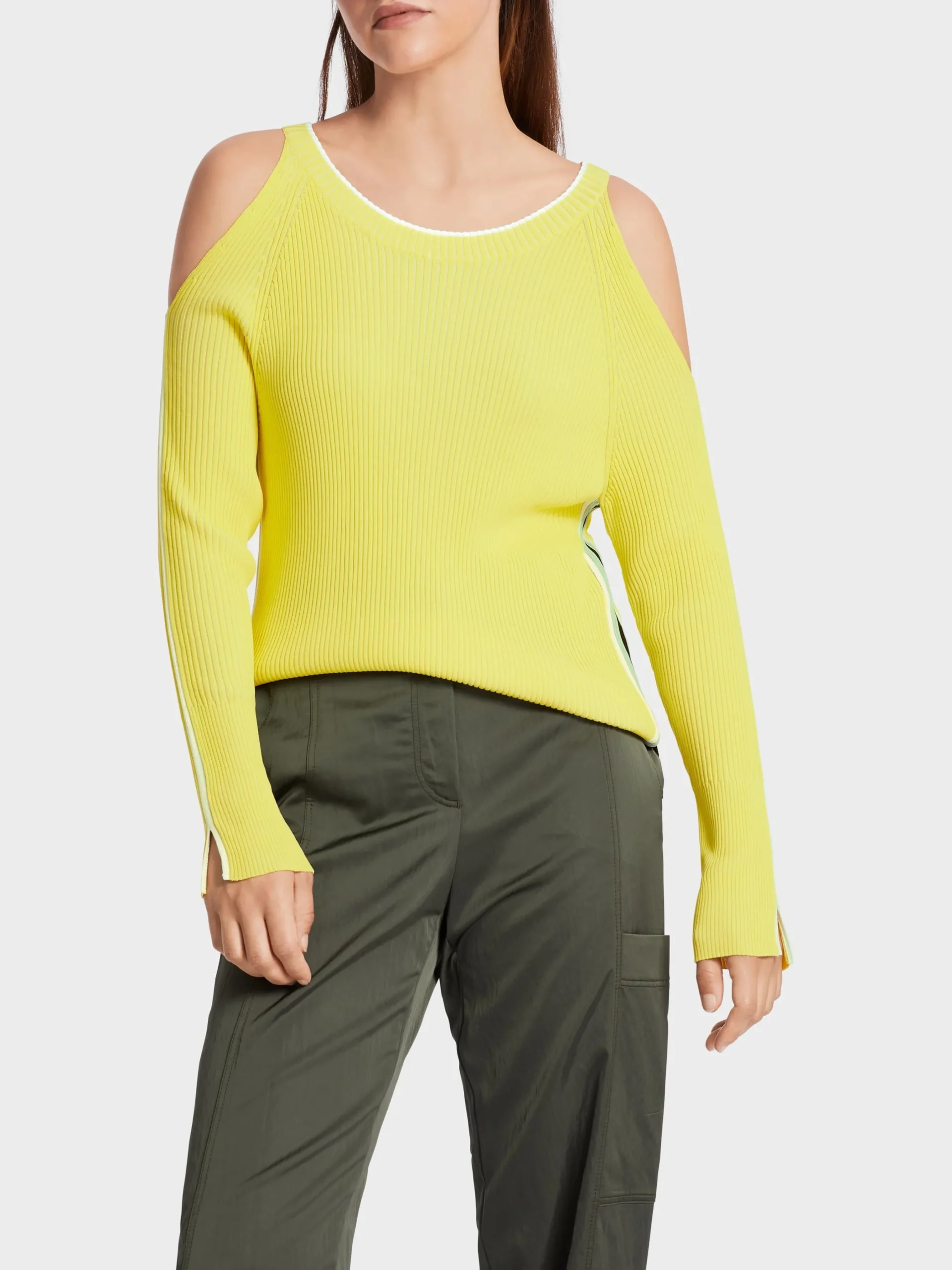 Marc Cain Pullover & Sweatshirts|Strick-SCHULTERFREIER SWEATER AUS VISKOSE soft limeade
