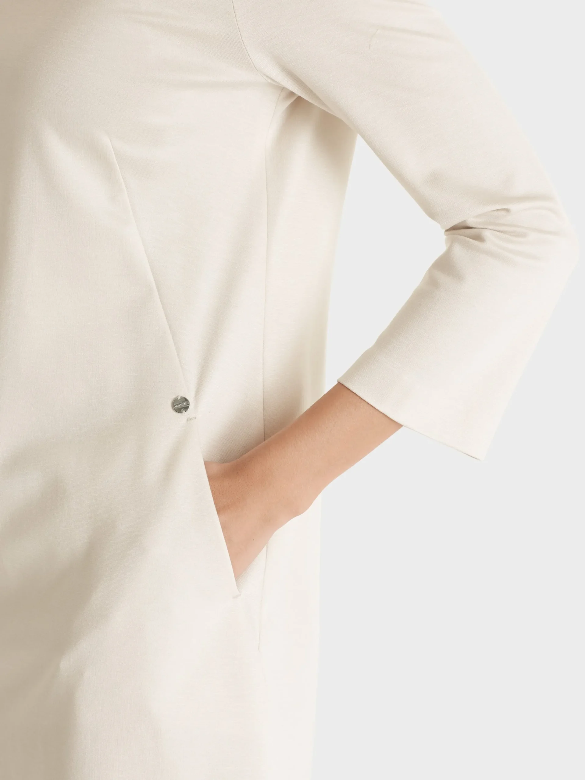 Marc Cain Kleider-SPORTIVES MINIKLEID smoke