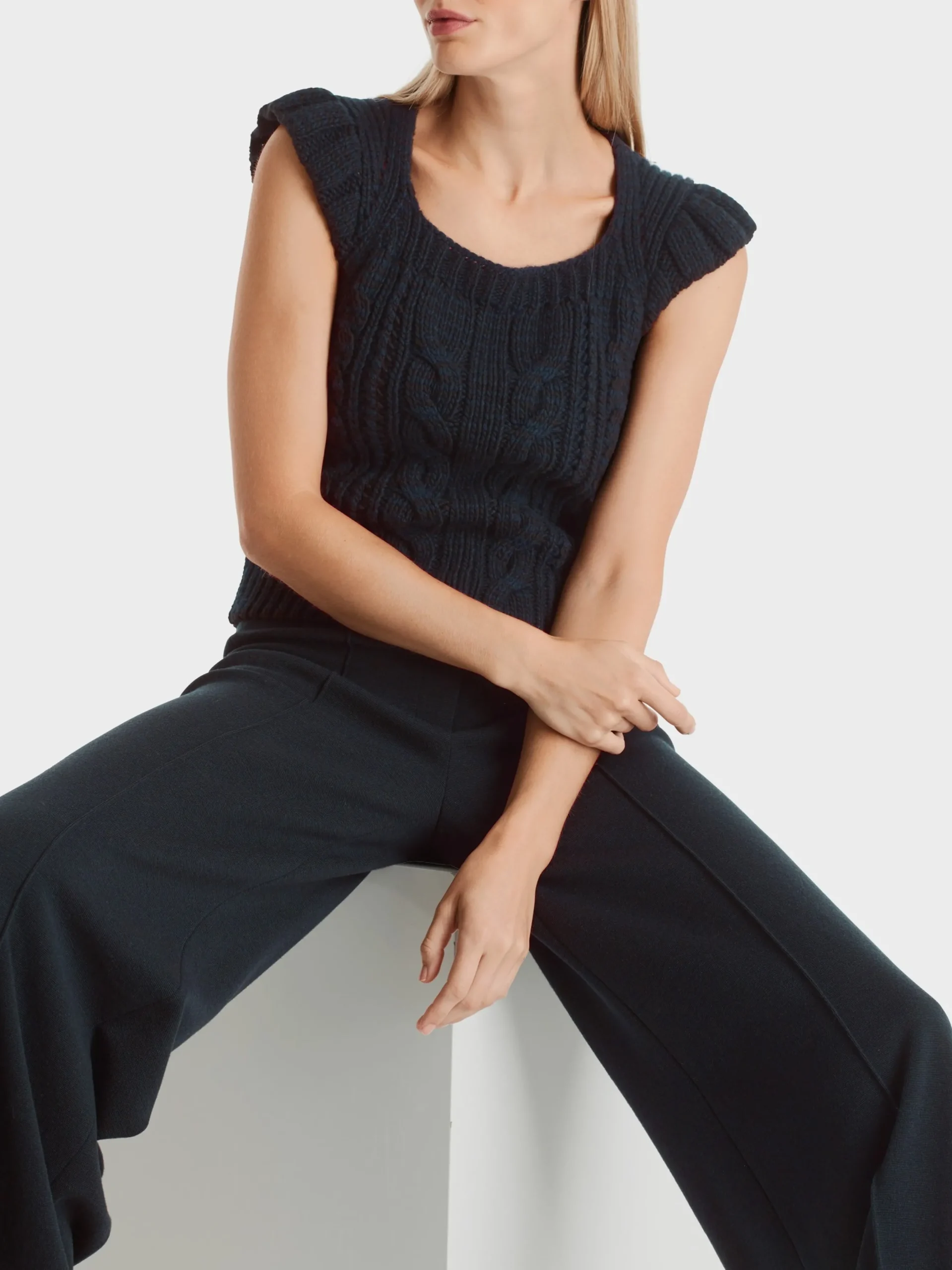 Marc Cain Pullover & Sweatshirts|Strick-TANK TOP KNITTED IN GERMANY midnight blue