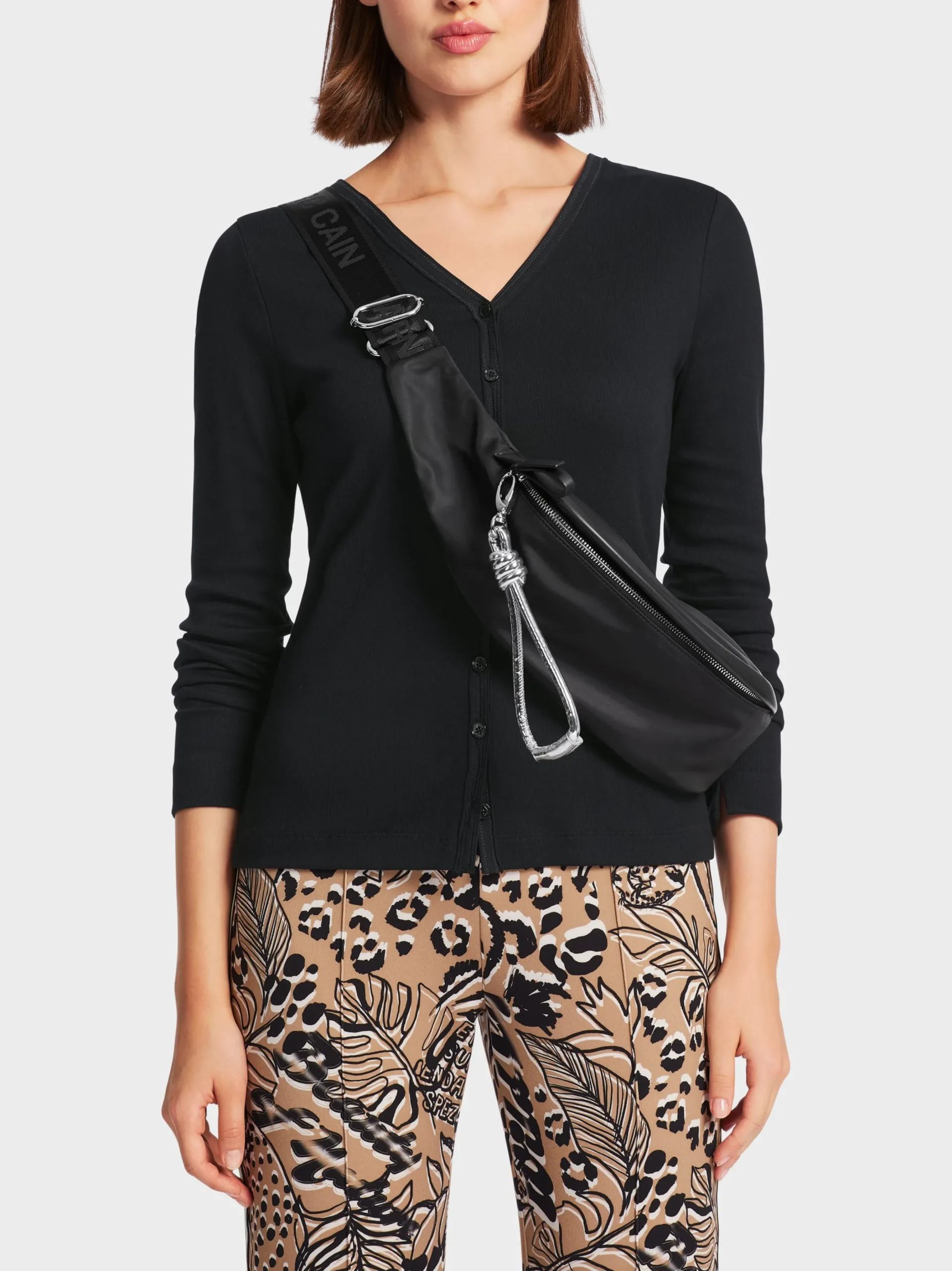 Marc Cain Shirts & Tops-T-SHIRT AUS BAUMWOLLRIPP black