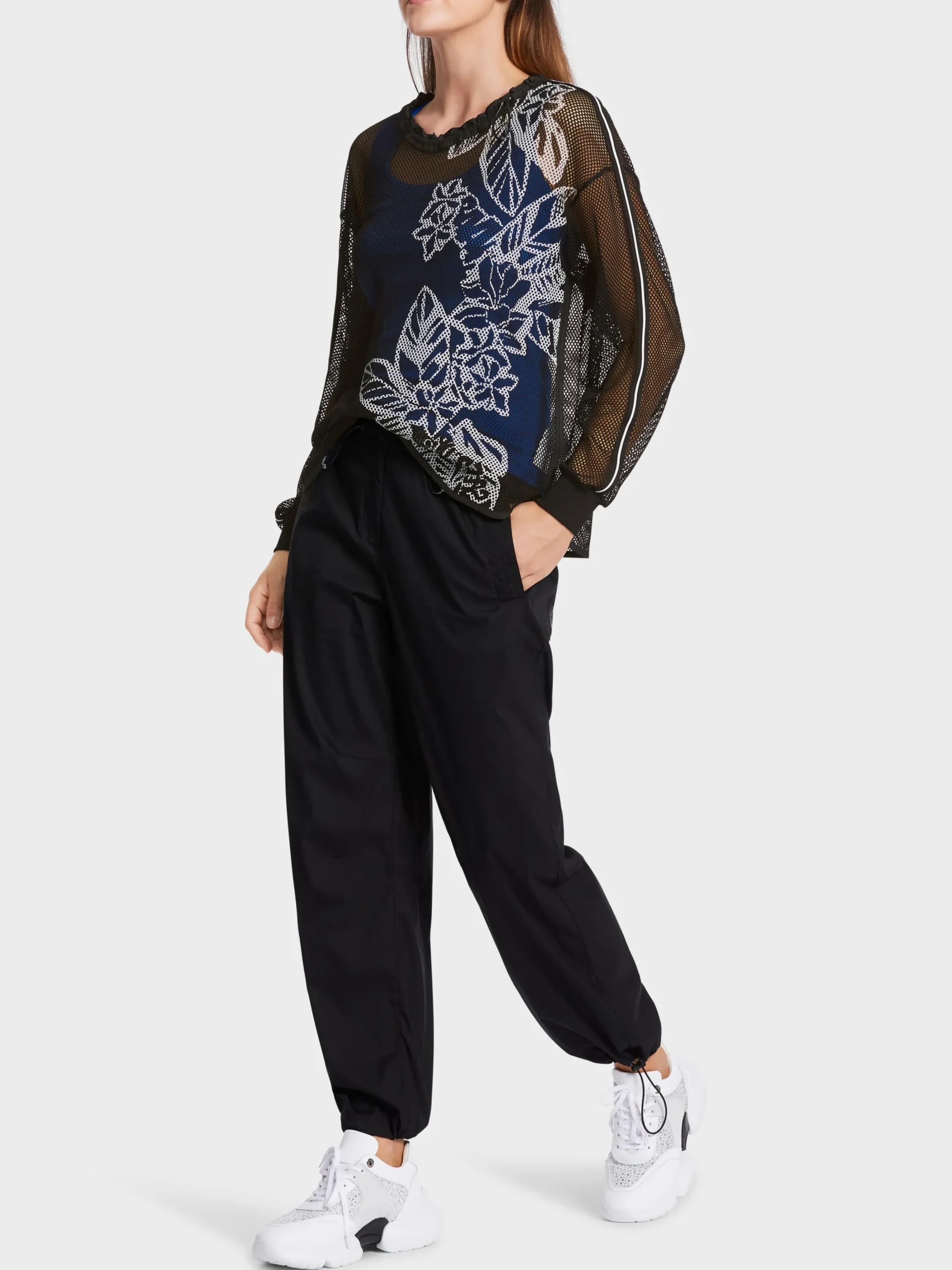 Marc Cain Shirts & Tops-T-SHIRT AUS BEDRUCKTEM MESH black
