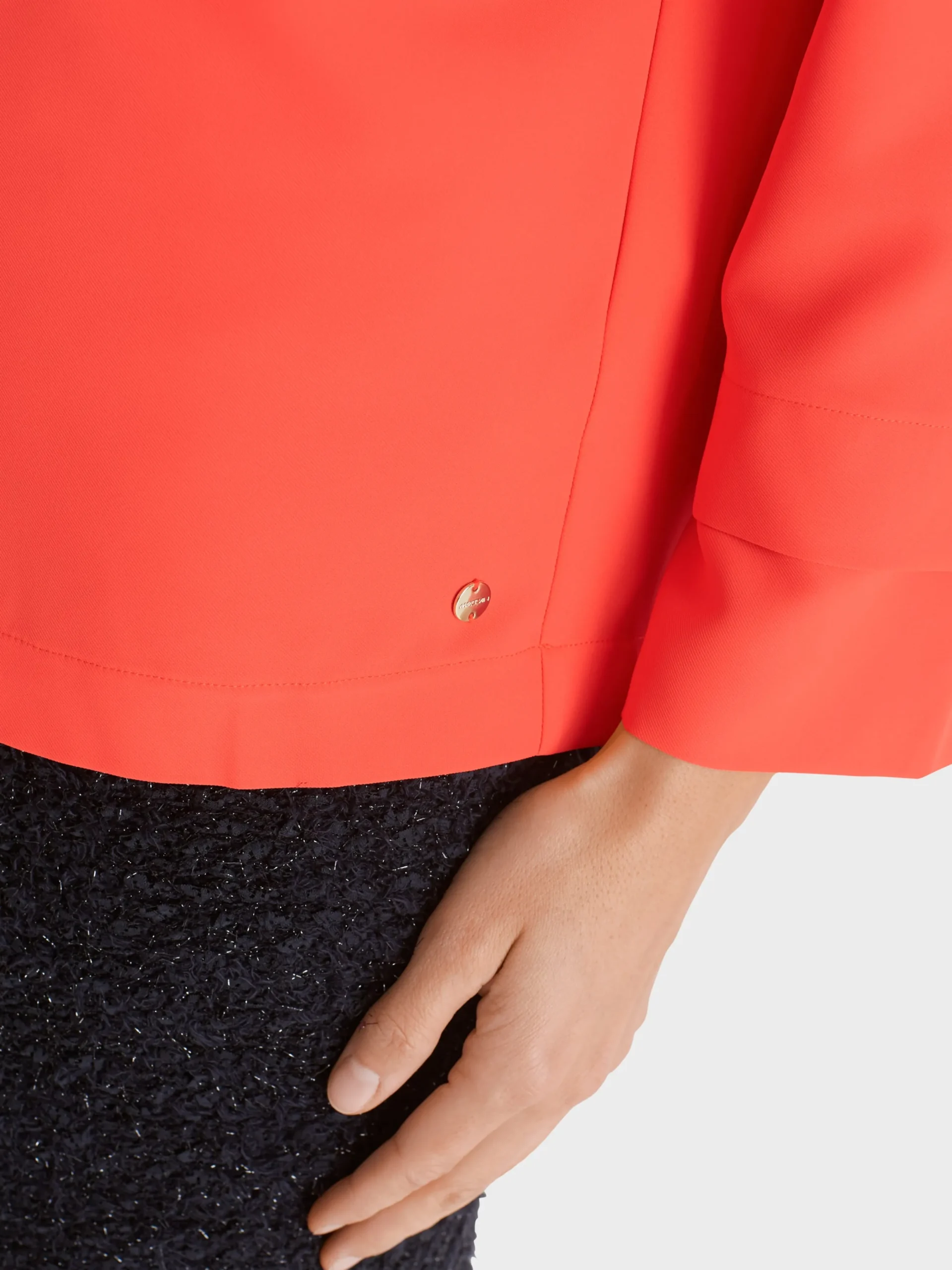 Marc Cain Blusen & Tuniken-WEITE BLUSE MIT NACKENVERSCHLUSS bright tomato