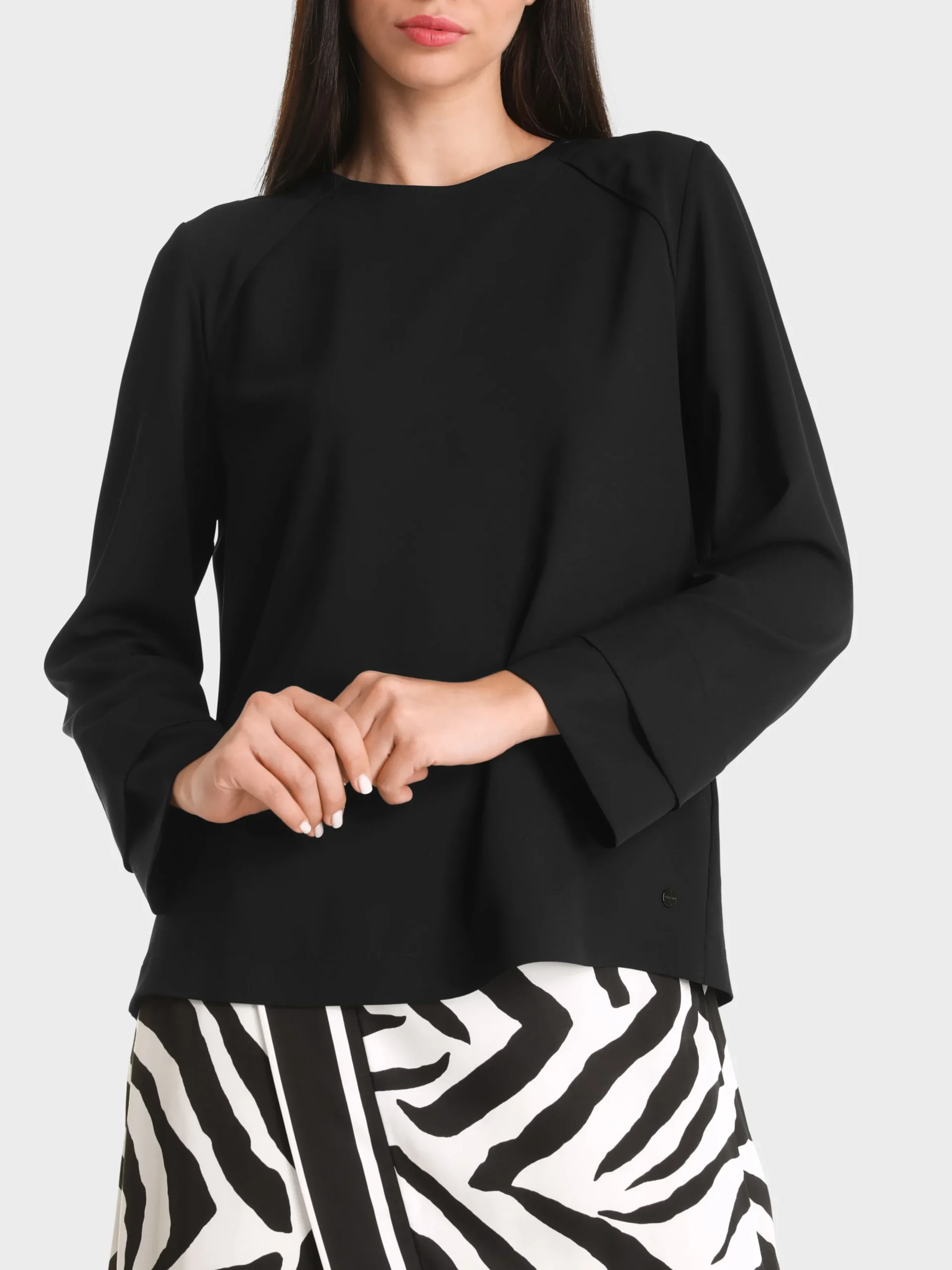 Marc Cain Blusen & Tuniken-WEITE BLUSE MIT NACKENVERSCHLUSS black