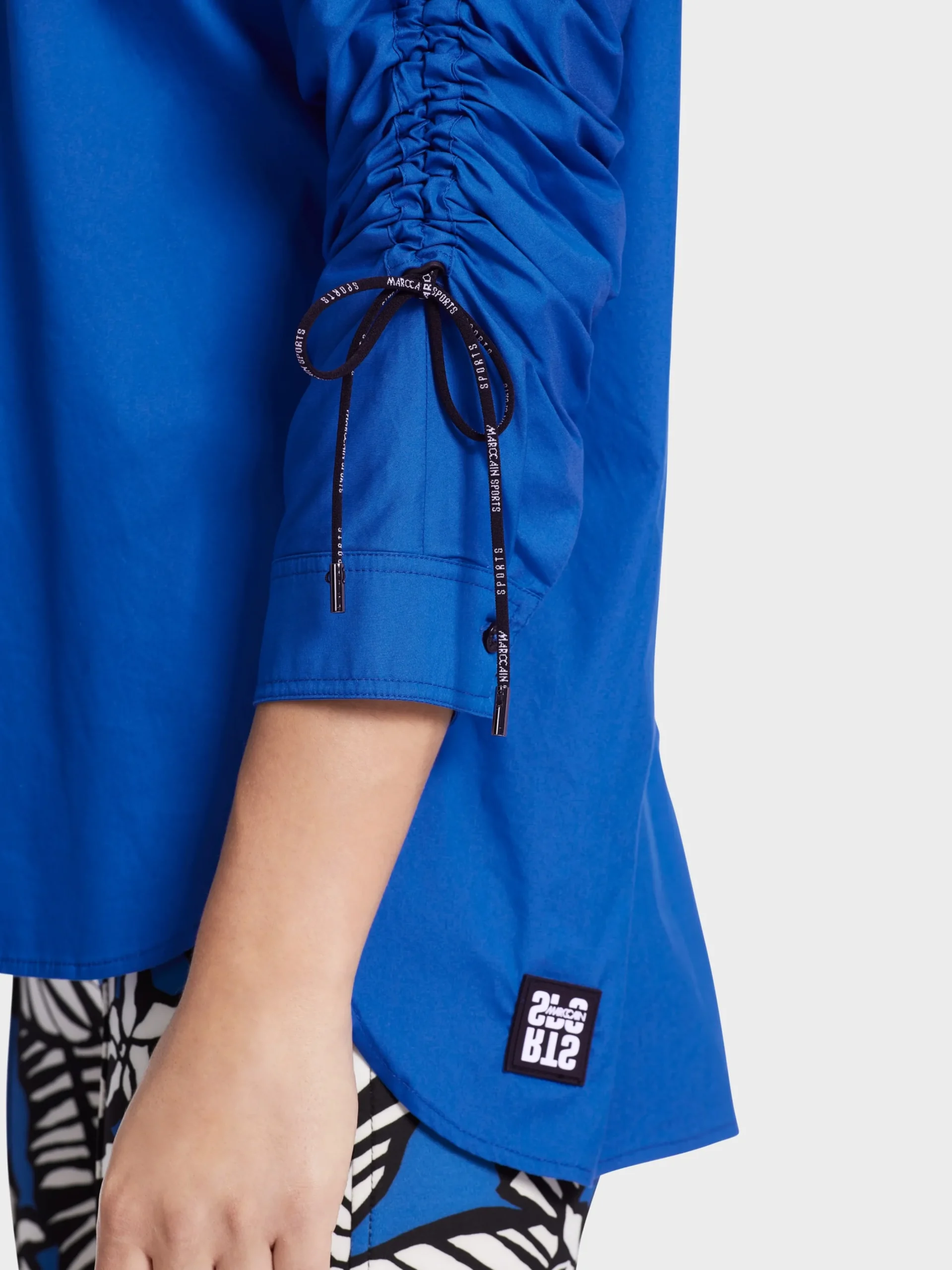 Marc Cain Blusen & Tuniken-WEITE HEMDBLUSE MIT KIMONO-ÄRMELN bright royal blue