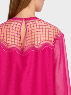Marc Cain Kleider-ZARTES KLEID MIT TROMPETENÄRMELN deep fuchsia
